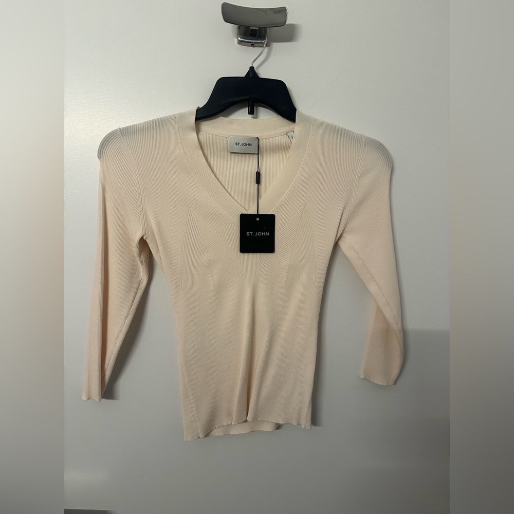 $235! St. John Knit Women’s Viscose V-Neck Top size Small *NEW & FREE SHIPPING*